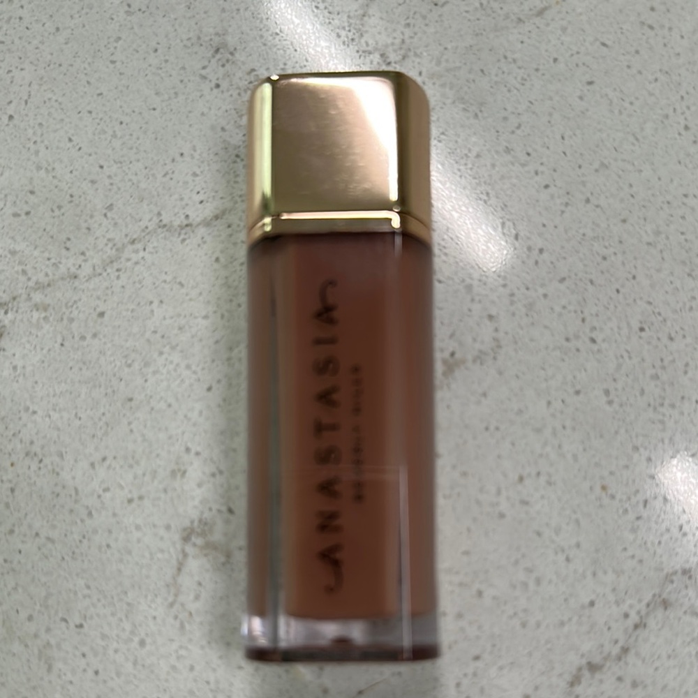 Anastasia Beverly Hills Lipstick - Rich Tan